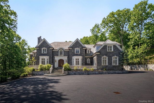 3 Vincent Lane, Armonk, NY 10504