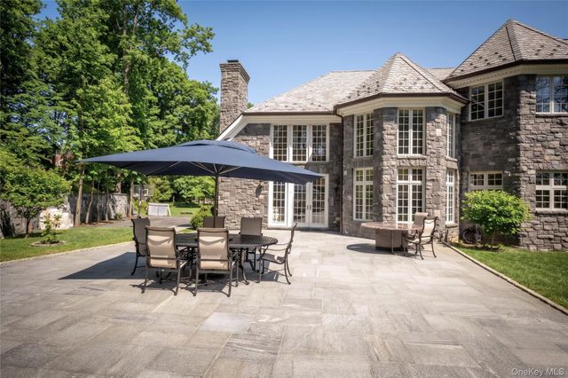 3 Vincent Lane, Armonk, NY 10504