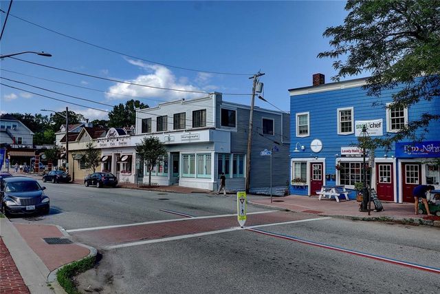 31 Commercial Street B, Cranston, RI 02905