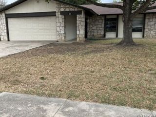 7355 MONTGOMERY DR, San Antonio, TX 78239
