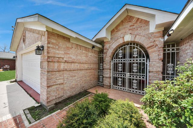 1359 Littleport Lane, Channelview, TX 77530