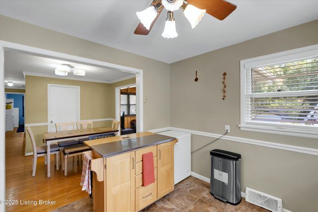 3131 Marlin Rd, Houston Acres, KY 40220