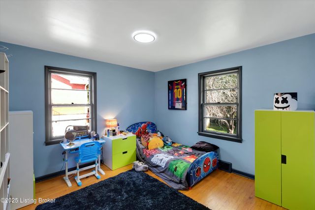 3131 Marlin Rd, Houston Acres, KY 40220