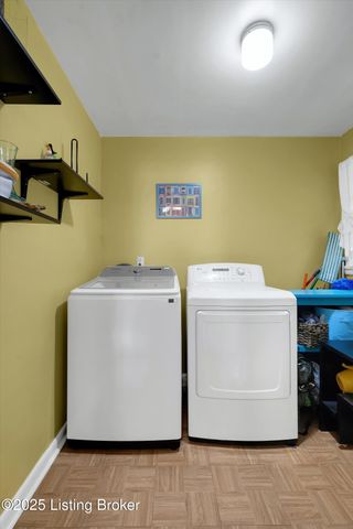 3131 Marlin Rd, Houston Acres, KY 40220