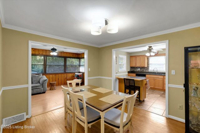 3131 Marlin Rd, Houston Acres, KY 40220