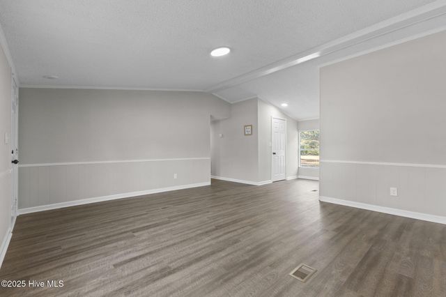 5888 Butler Nursery Road, Fayetteville, NC 28306