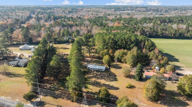 5888 Butler Nursery Road, Fayetteville, NC 28306