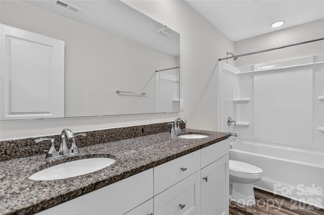 124 Fosters Glen Place, Mooresville, NC 28115