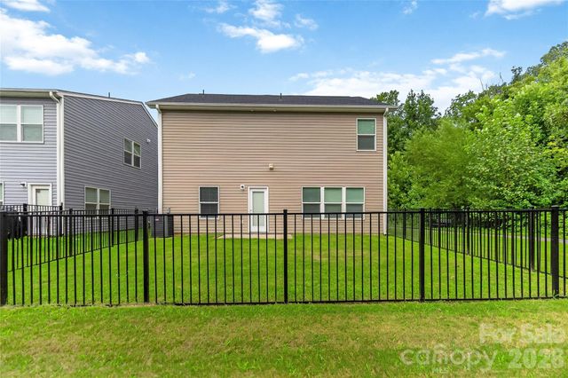 124 Fosters Glen Place, Mooresville, NC 28115