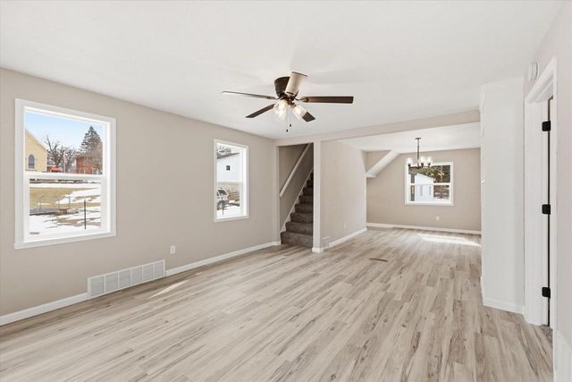 115 W 4TH STREET, Manawa, WI 54949