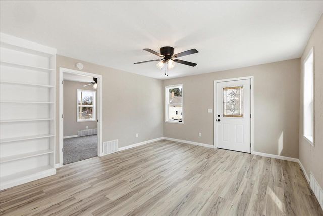 115 W 4TH STREET, Manawa, WI 54949