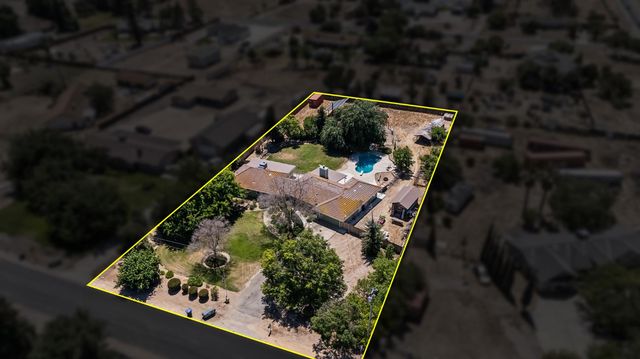 14944 Huntington Road, Madera, CA 93636