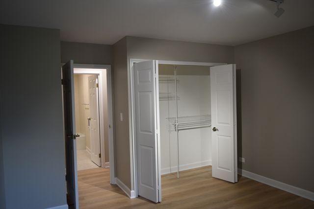1405 E Central Road 201A, Arlington Heights, IL 60005
