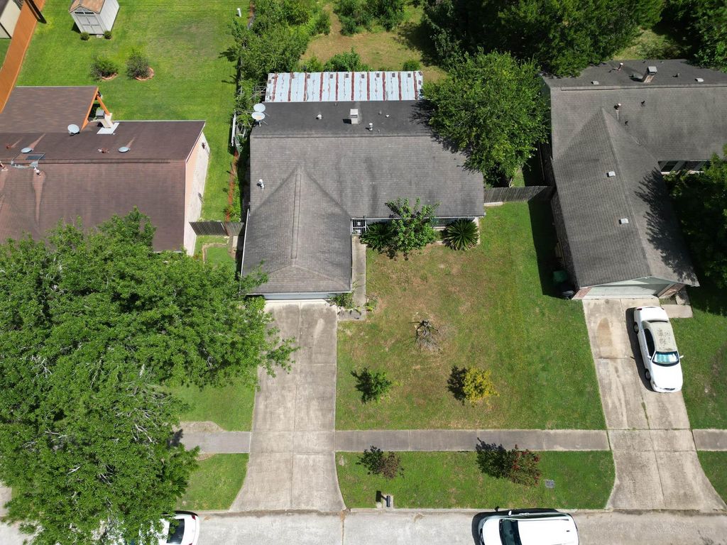 3418 Abinger Lane, Houston, TX 77088