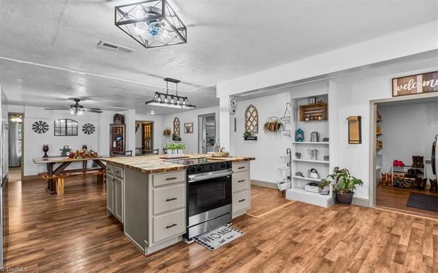 1664 Estes Road, Ruffin, NC 27326