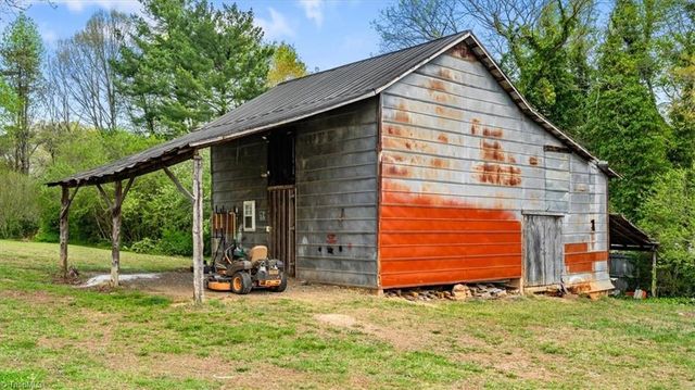 1664 Estes Road, Ruffin, NC 27326