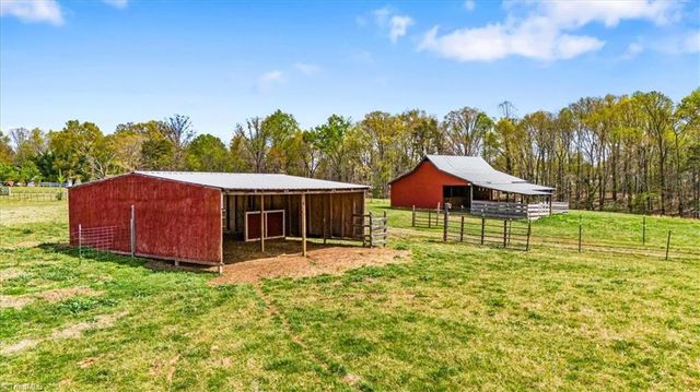 1664 Estes Road, Ruffin, NC 27326