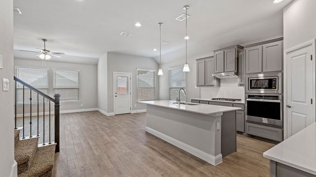 729 SOARING HAWK Drive, Fort Worth, TX 76008