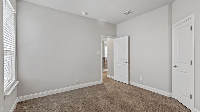 729 SOARING HAWK Drive, Fort Worth, TX 76008