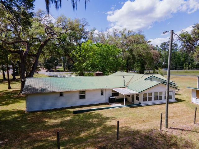 7893 S US HIGHWAY 441, Lake City, FL 32025