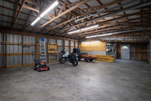 7893 S US HIGHWAY 441, Lake City, FL 32025