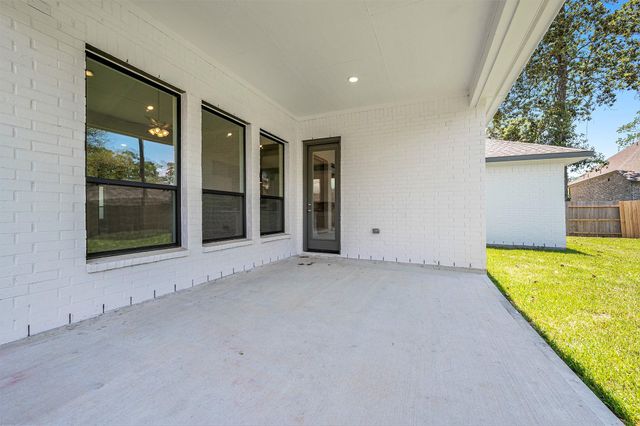 132 Meadow Beauty LN, Georgetown, TX 78633