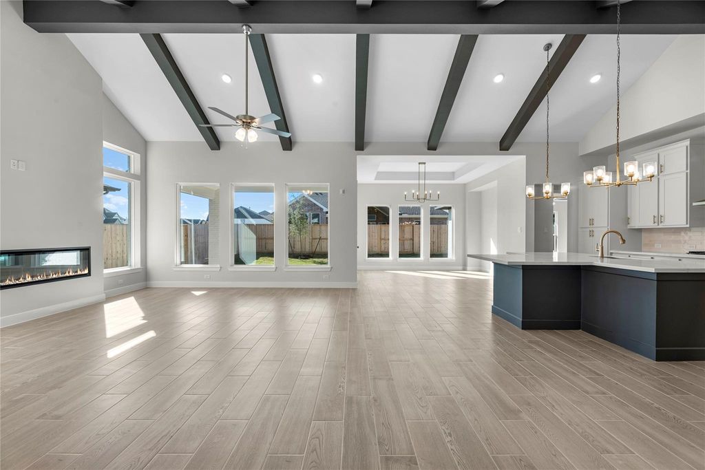 132 Meadow Beauty LN, Georgetown, TX 78633