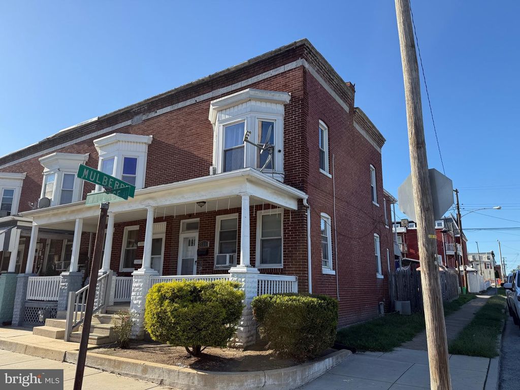 737 WALLACE ST, York, PA 17403