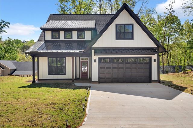 407 Blue Ridge Court, Westminster, SC 29693
