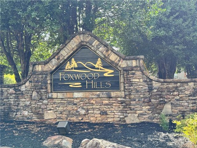 407 Blue Ridge Court, Westminster, SC 29693