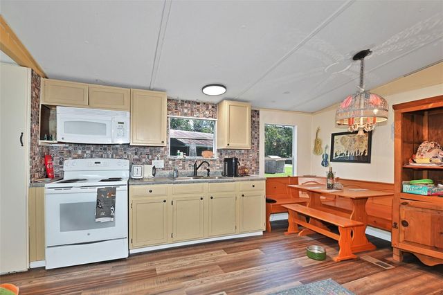 11064 NE 212TH LANE, Fort Mc Coy, FL 32134