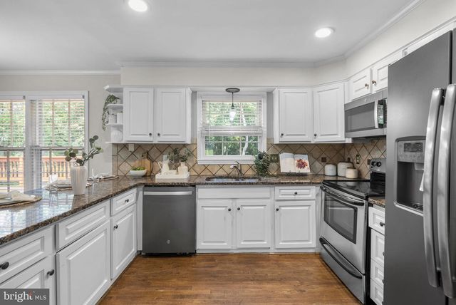 21717 GLENDALOUGH RD, Gaithersburg, MD 20882
