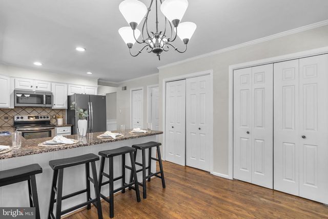 21717 GLENDALOUGH RD, Gaithersburg, MD 20882