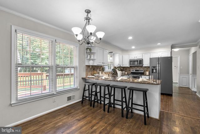 21717 GLENDALOUGH RD, Gaithersburg, MD 20882