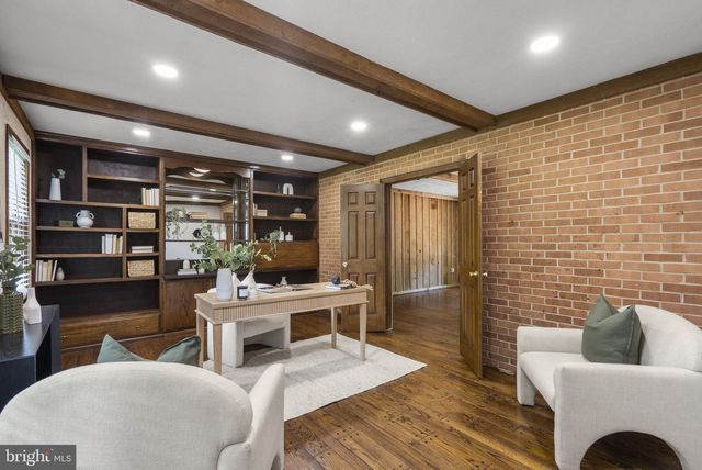 21717 GLENDALOUGH RD, Gaithersburg, MD 20882