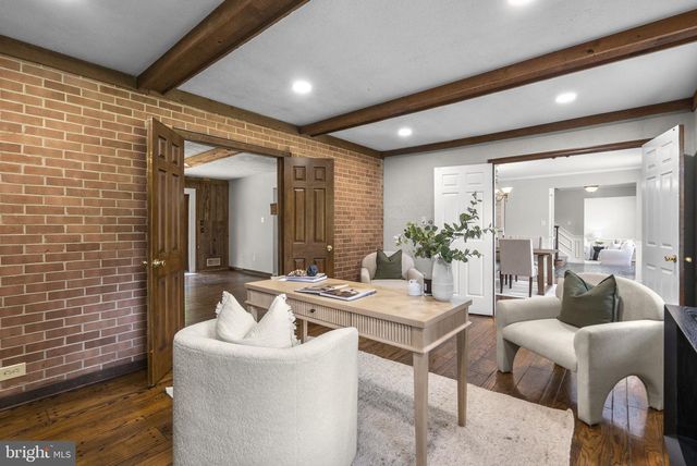 21717 GLENDALOUGH RD, Gaithersburg, MD 20882
