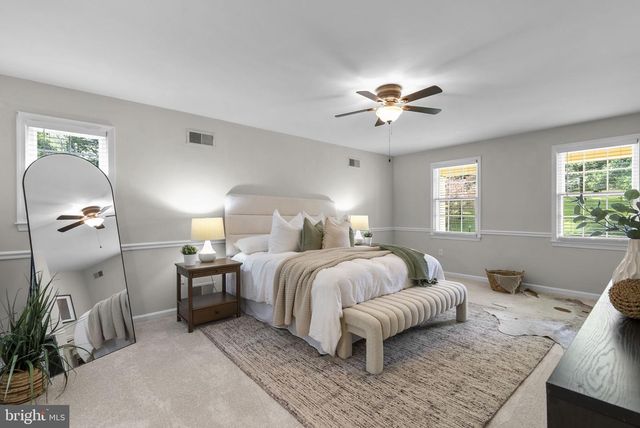 21717 GLENDALOUGH RD, Gaithersburg, MD 20882