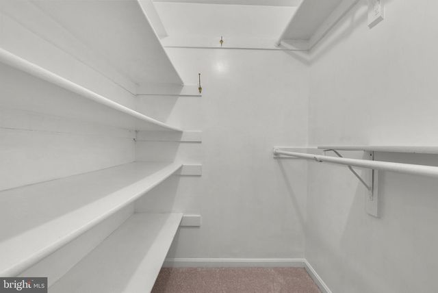 21717 GLENDALOUGH RD, Gaithersburg, MD 20882