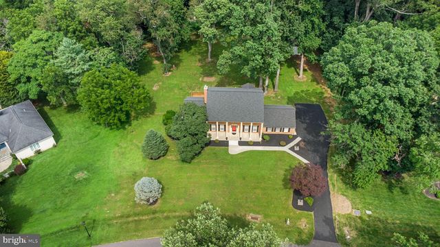 21717 GLENDALOUGH RD, Gaithersburg, MD 20882