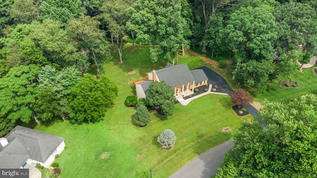 21717 GLENDALOUGH RD, Gaithersburg, MD 20882