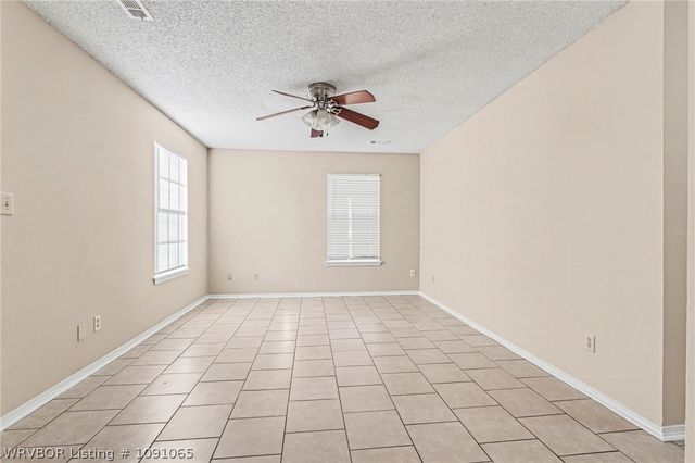 821 S 39th Street, Van Buren, AR 72956