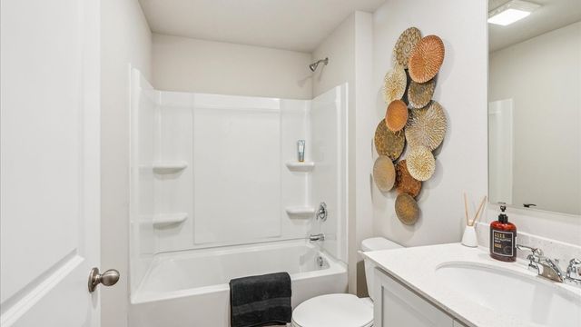 5715 NE Verona Drive, Ankeny, IA 50021