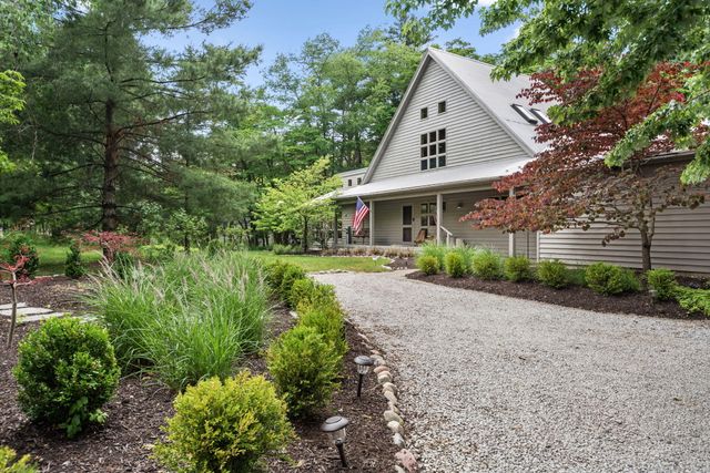 13670 Cottonwood Lane, Chikaming Twp, MI 49115