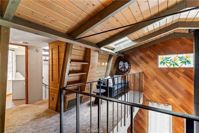 31867 Wagon Wheel Drive, Running Springs, CA 92382