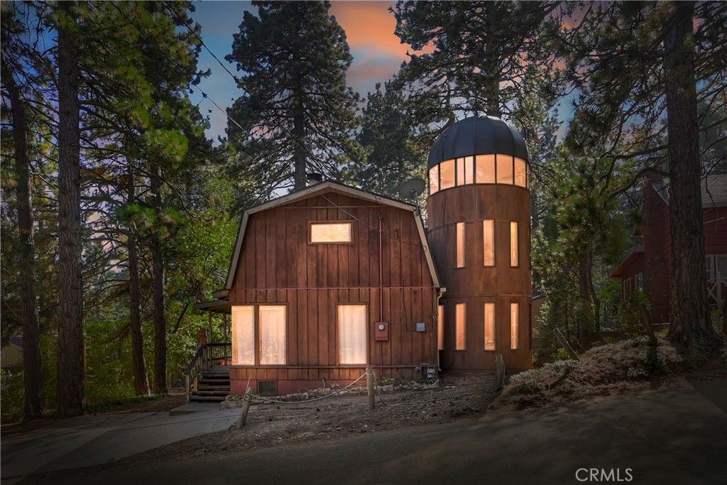 31867 Wagon Wheel Drive, Running Springs, CA 92382