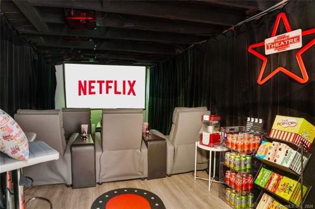 61 Hillandale Road, Westport, CT 06880