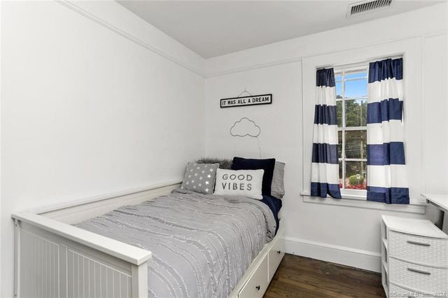 61 Hillandale Road, Westport, CT 06880