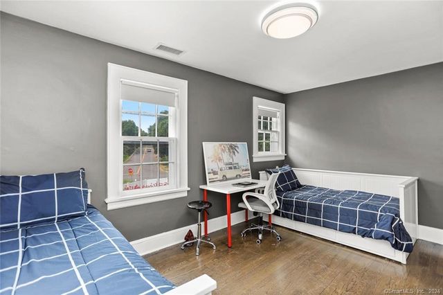 61 Hillandale Road, Westport, CT 06880