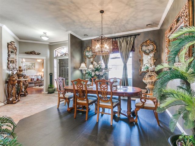 305 Hamptonridge Road, Edmond, OK 73034