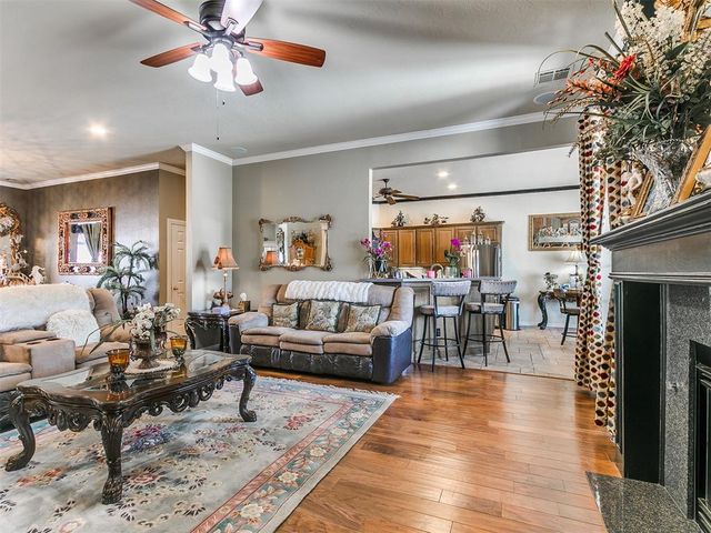 305 Hamptonridge Road, Edmond, OK 73034
